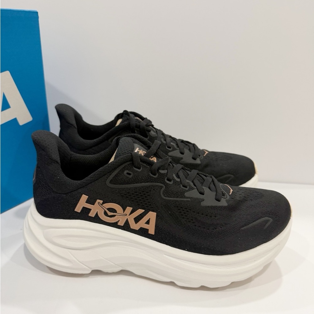 Hoka One One Clifton 10 Women’s Shoes - Picture 2 of 9